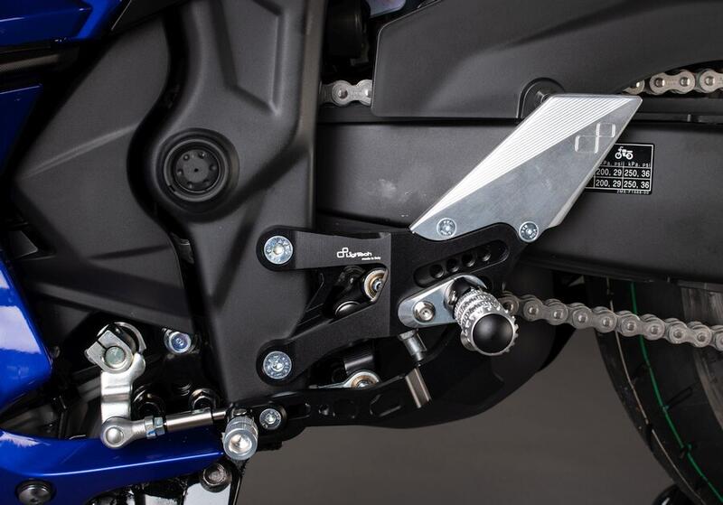 Adjustable Rear Sets With Fixed Foot Pegs for Yamaha Naturale